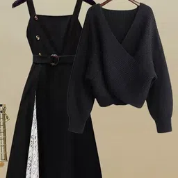 Alamode By Akanksha Victoria Woollen Coord Set-picture-38