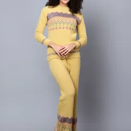 Chemistry Fair Isle Printed Round Neck Sweater & Trousers-31