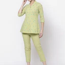 bellamia Women Yellow Striped Pure Cotton Co-Ords Set-image-115