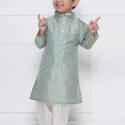 Sethukrishna Boys Mandarin Collar Straight Kurta with Pyjamas-18