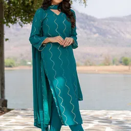 Label Shaurya Sanadhya Ethnic Motifs Embroidered Sequins Kurta With Trousers & Dupatta image 2