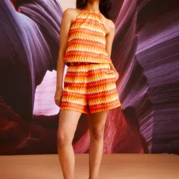 Dash and Dot Printed Halter Neck Top With Shorts image 4