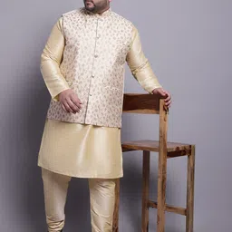 SOJANYA PLUS Kurta With Pyjamas & Nehru Jacket image 5