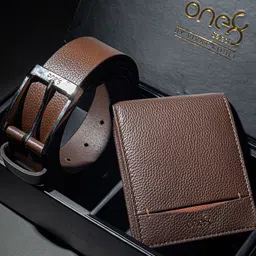 One8 Men Accessory Gift Set of-30
