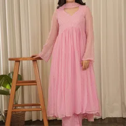 OneWe Geometric Self Design V-Neck Flared Sleeves Straight Kurta With Trousers & Dupatta-picture-48