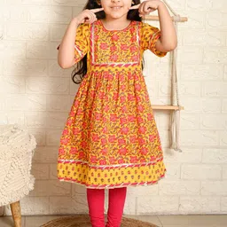 Kinder Kids Girls Floral Printed Gotta Patti Pure Cotton Anarkali Kurta & Leggings-picture-16
