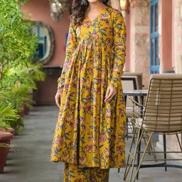 V.S.Creation Women Floral Printed Empire Pure Cotton Kurta with Palazzos & With Dupatta-41