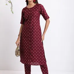 KETCH Ethnic Motifs Printed Straight Kurta with Trousers-picture-12