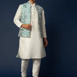 RNG Safawala Printed Mandarin Collar Long Sleeves Cotton silk Kurta with Pyjamas-picture-43