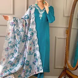 KALINI Floral Embroidered V-Neck Three-Quarter Sleeves Kurta Set-picture-11