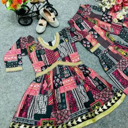 BAESD Girls Ethnic Motifs Printed Empire Gotta Patti Kurta with Sharara-picture-10