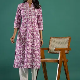 Sangria Purple Floral Printed Pure Cotton Mandarin Collar Straight Kurta With Trousers-picture-13