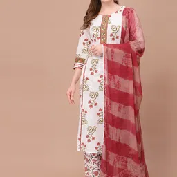 PRAKRTEE Floral Printed Pure Cotton Kurta with Palazzos & With Dupatta-picture-10