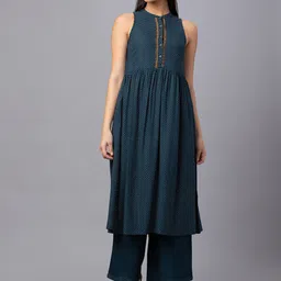 Globus Printed Pleated Mandarin Collar Thread Work Kurta with Palazzos-image-19