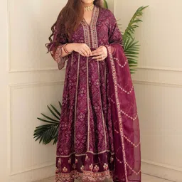 BLACK SCISSOR Bandhani Printed V-Neck Thread Work Kurta with Trousers & Dupatta-1