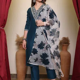 House of Pataudi Embroidered Straight Kurta With Trouser & Dupatta-picture-50