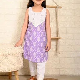 Kinder Kids Girls Floral Printed Sleeveless Pure Cotton Straight Kurta With Trousers-picture-58
