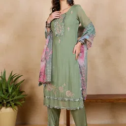Anouk Floral Embroidered Regular Sequinned Organza Kurta With Trousers & Dupatta-image-26