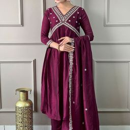 Fashion Care Women Ethnic Motifs Embroidered Regular Kurti with Trousers & With Dupatta-image-22