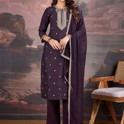 House of Pataudi Embroidered Round Neck Kurta & Trousers With Dupatta-27