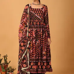PINK CACTII Square Neck Ethnic Printed Empire Pure Cotton Kurta with Trouser & Dupatta-image-11