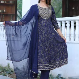 SINGNI Ethnic Motifs Embroidered Empire Kurta with Trousers & With Dupatta-43