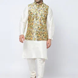 Kaifoo Men Green Kurta with Churidar & Nehru Jacket-83