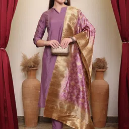 House of Pataudi Notched Neck Thread Work Straight Kurta With Trouser & Dupatta-picture-45