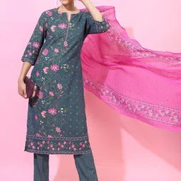 Vishudh Women Green Floral Printed Pure Cotton Kurta with Trousers & With Dupatta-picture-33
