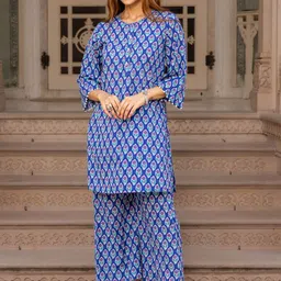 Ambraee Ethnic Motifs Printed Straight Kurta with Palazzos-image-32