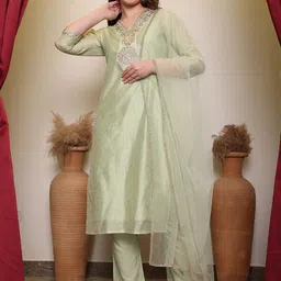 House of Pataudi Ethnic Motifs Embroidered V-Neck Straight Kurta With Trouser & Dupatta-picture-46