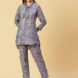 FASHOR Navy Blue & White Printed Tie-Up Neck High Low Kurti with Trousers-12