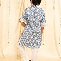 Ministitch Boys Printed Regular Kurta with Trousers image 2