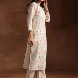 Libas Floral Printed Regular Thread Work Kurta with Trousers & With Dupatta image 5