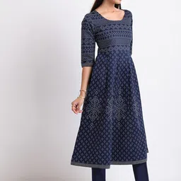 Vishudh Blue Bandhani Printed Regular Kurta with Trousers & With Dupatta image 2