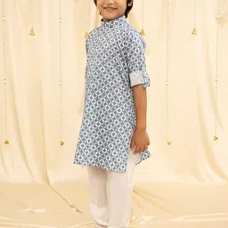 Ministitch Boys Printed Regular Kurta with Trousers image 5