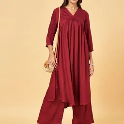 RANGMANCH BY PANTALOONS V-Neck Three-Quarter Sleeves Angrakha Kurta Set-picture-49