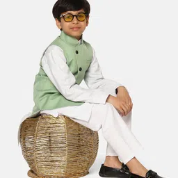 TAHVO Boys Pure Cotton Kurta With Pyjamas & With Nehru Jacket image 5