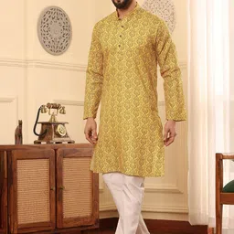 Armaan Ethnic Men Printed Regular Kurta with Pyjamas image 5