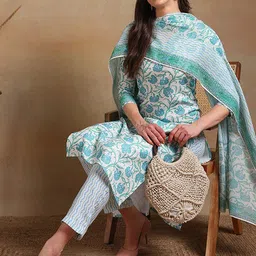 AHIKA Women Floral Printed Regular Kurta with Trousers & With Dupatta-picture-33