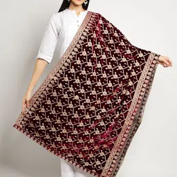 Moda Chales Ethnic Motifs Embroidered Zari Velvet Shawl-26