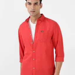 Wrangler Spread Collar Cotton Casual Shirt-image-12