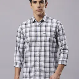 Klub Fox Men Checked Spread Collar Casual Slim Fit Shirt-picture-7