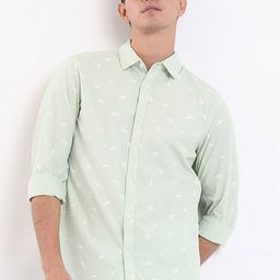 HIGHLANDER Green Slim Fit Conversational Printed Cotton Casual Shirt-image-51