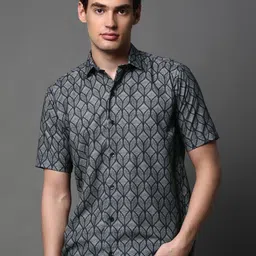 BROWN BROTHERS Men Relaxed Opaque Printed Casual Shirt-picture-39