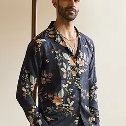 MR BUTTON Men Floral Printed Cuban Collar Casual Shirt-image-42