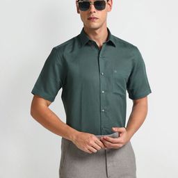 Arrow Classic Fit Spread Collar Short Sleeves Formal Shirt-image-92