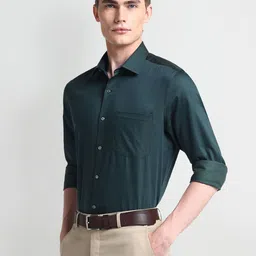 Arrow Checked Spread Collar Cotton Formal Shirt-image-40