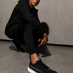 Puma Men Black Deviate Nitro 2 WIDE Running Shoes-58