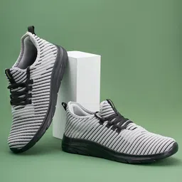 AVANT Men Maze On Walking Shoes-16
